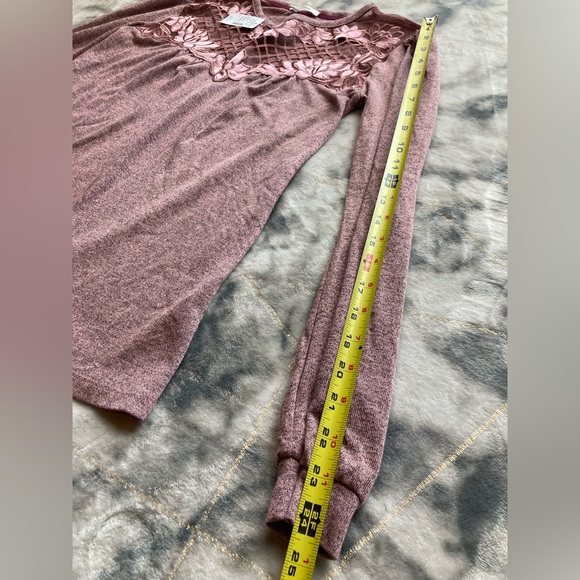 Maurices Long Sleeve Top - Picture 9 of 9